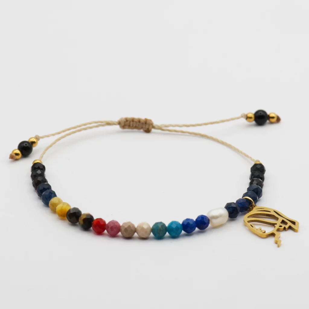 bransoletka z kamieniami naturalnymi z kolekcji art z zaiweszką ze stali chirurgicznej z dziewczyną z perłą