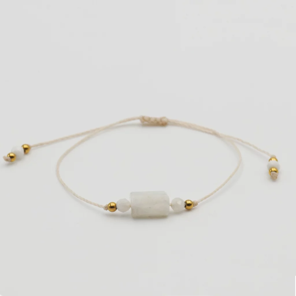 bransoletka z kamieniem księżycowym