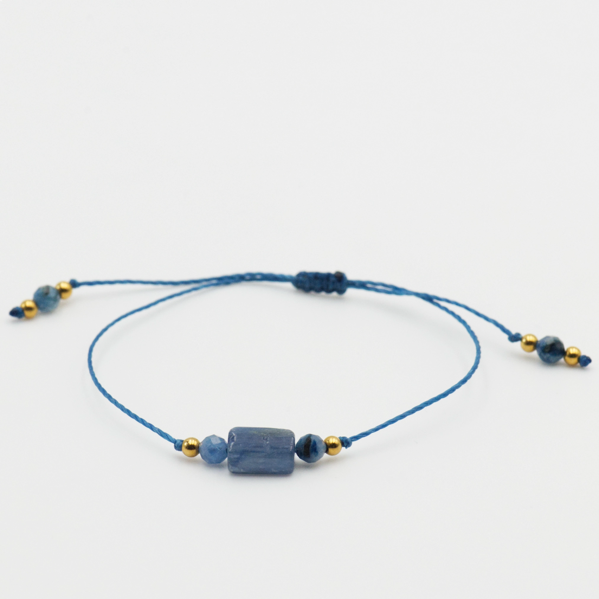 Bransoletka z kamieniem - KIANIT - ONE #2 1 bransoletka z kolekcji one gem z kianitem na błękitnym sznurku