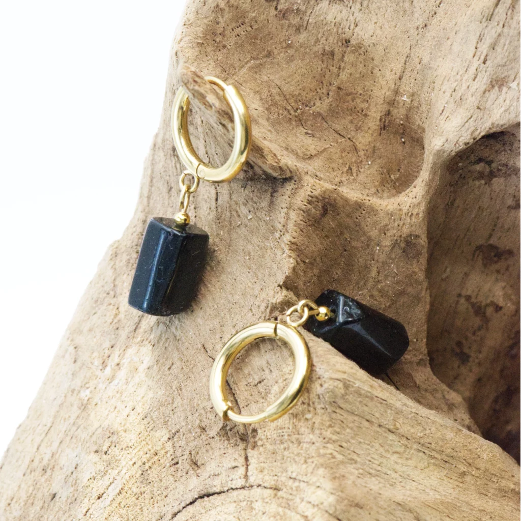 kolczyki z zapięciem ze stali chirurgicznej z czarnym turmalinem