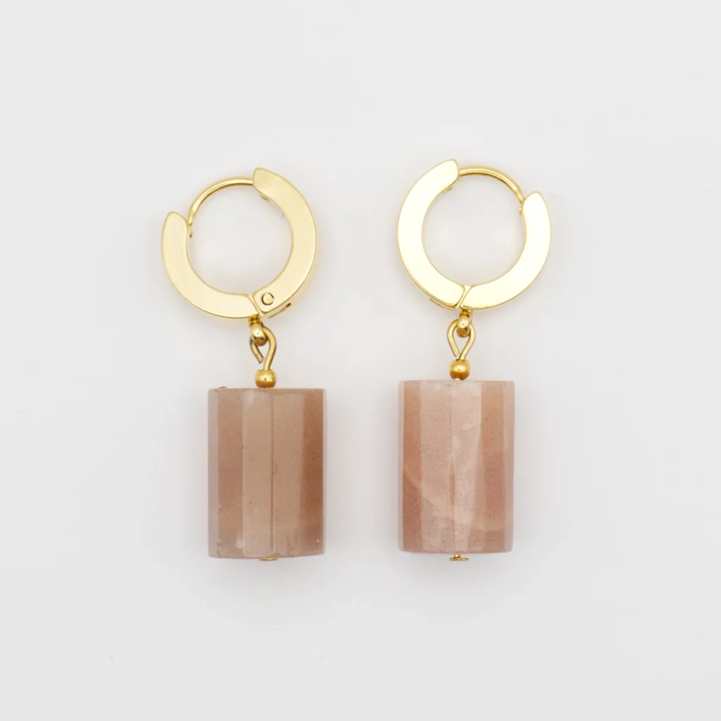 kolczyki z kamieniem słonecznym z duzym zapięciem ze stali