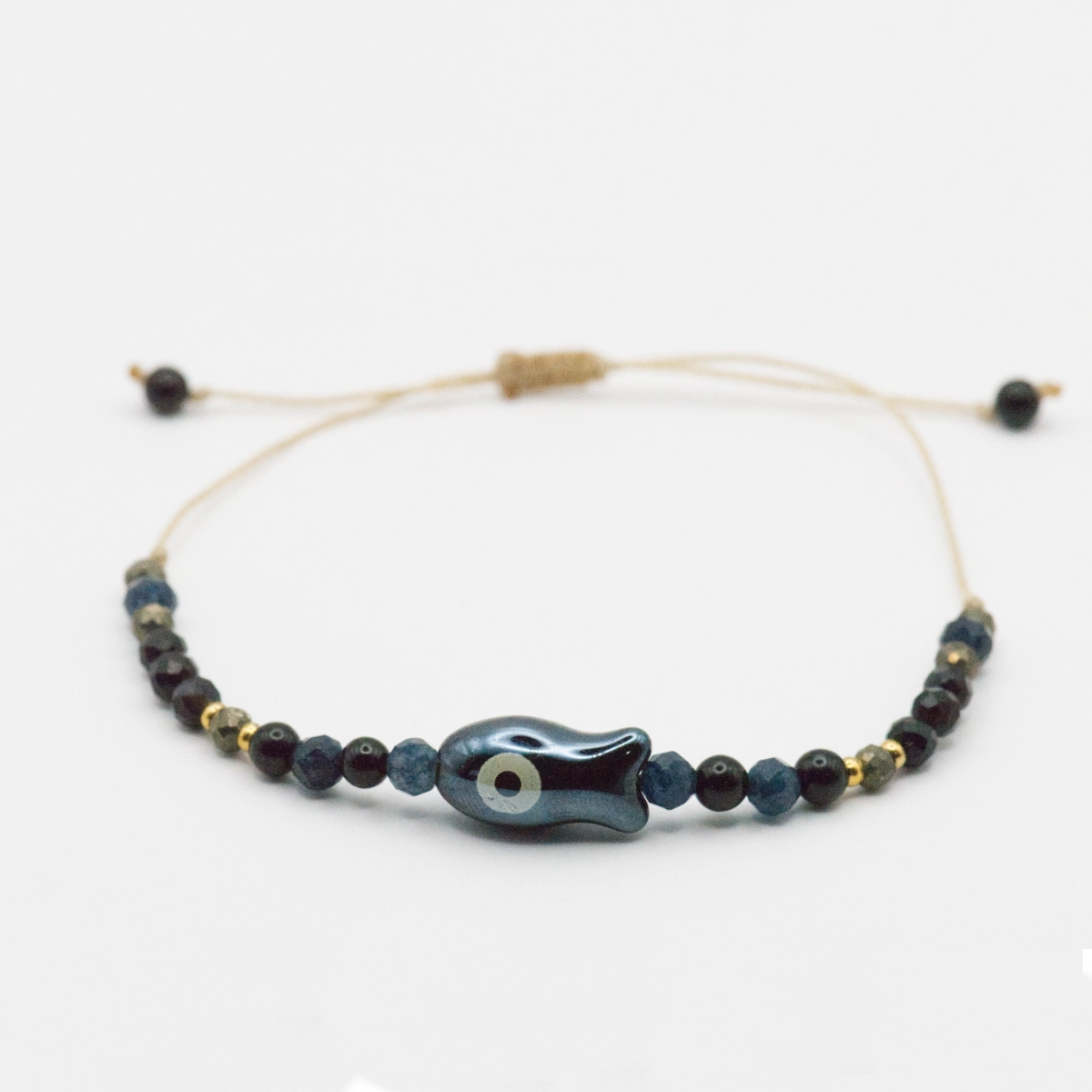 Bransoletka Kyoto Blue Beige 3 bransoletka z kolekcji kyoto z czarnym agatem onyksem szafirem i rybką z ceramiki