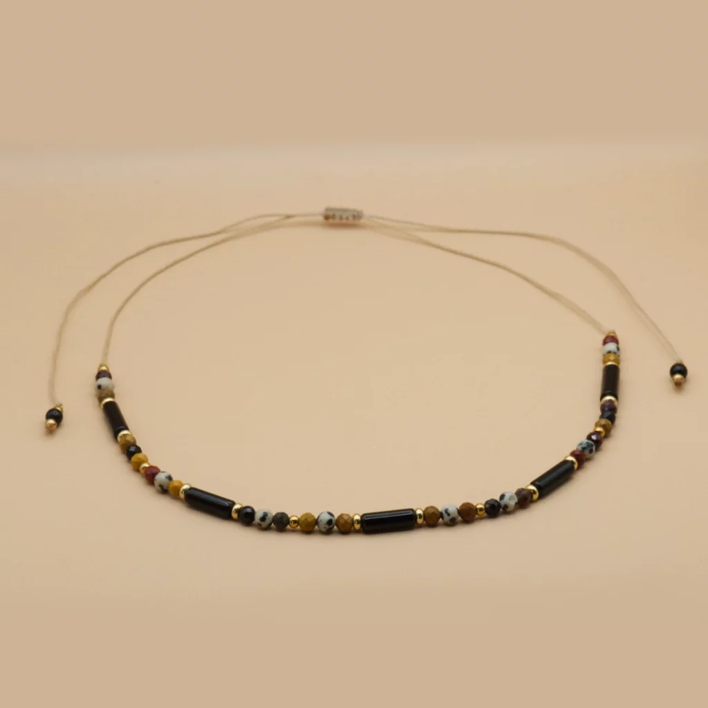 naszyjnik z kolekcji africa z onyksem i japisem