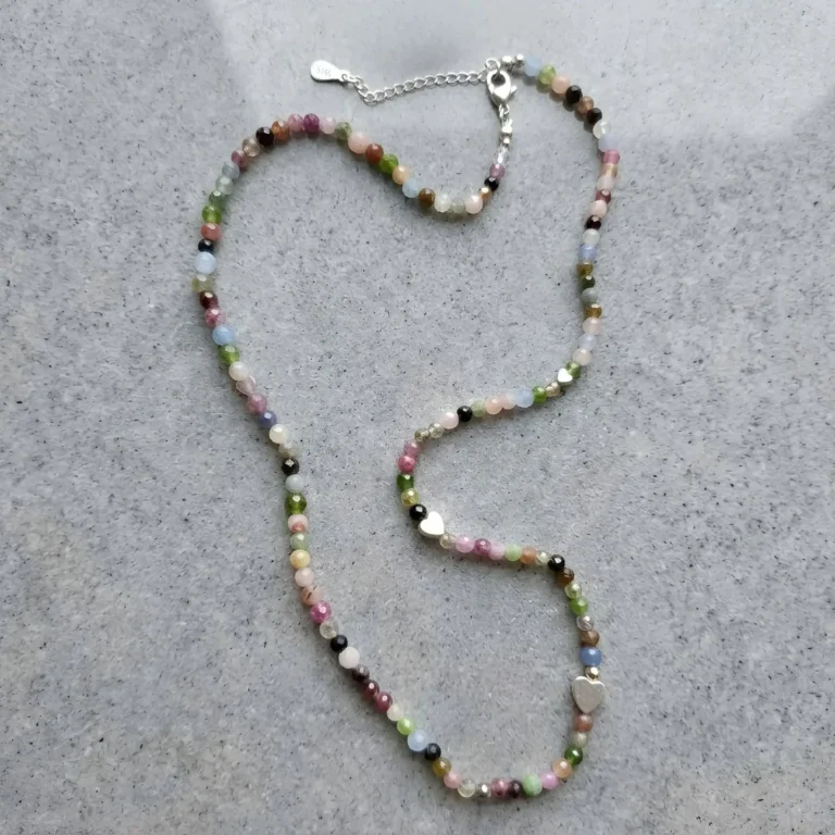 Instagram post from polly_gem_studio. This post is in position 2.